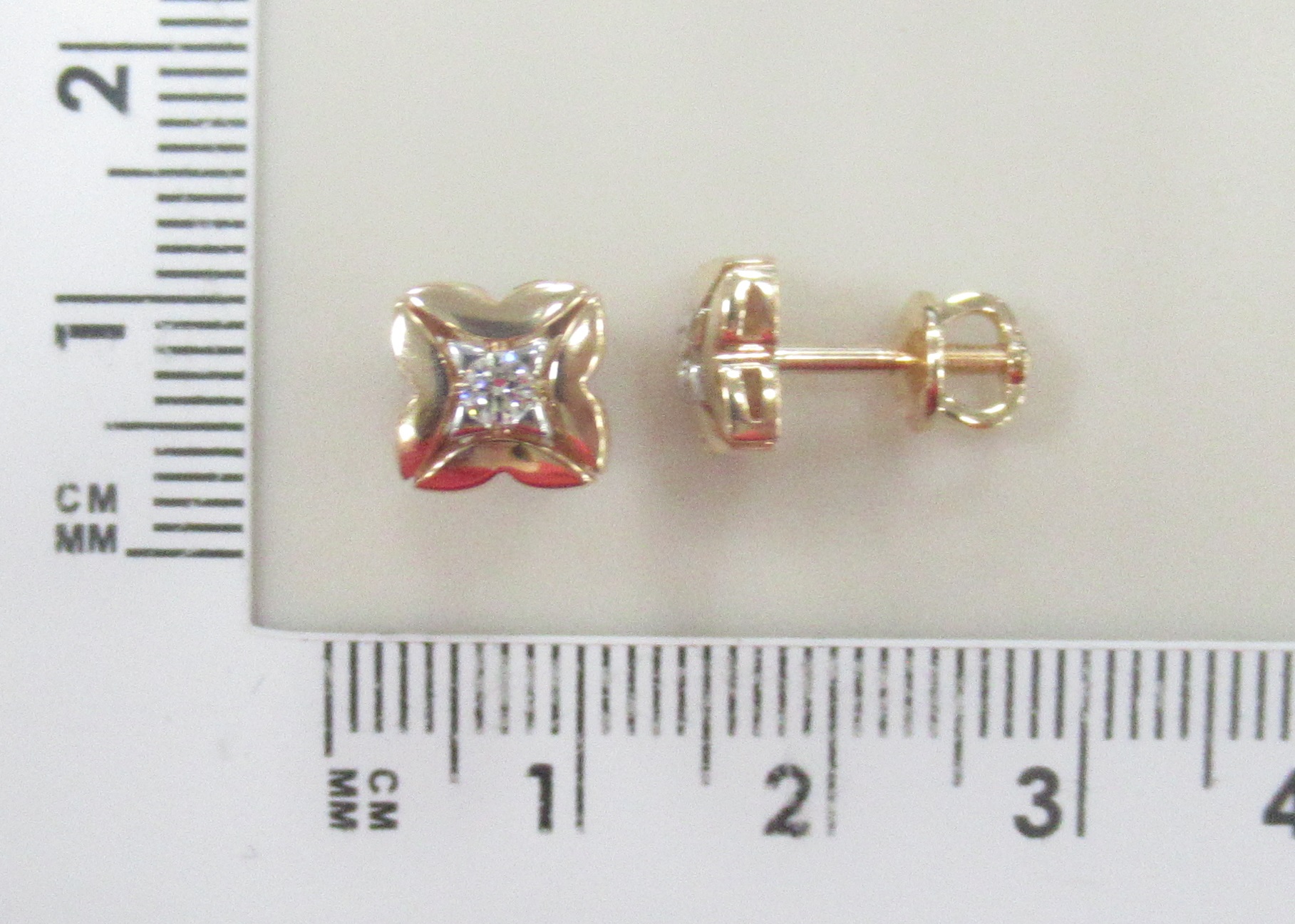 10511-000306 Серьги (Au 585)